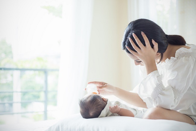 stres mengurus bayi baru lahir ini cara mengatasinya - Mengurusi Bayi Baru Lahir dapat Membuat Bunda Depresi