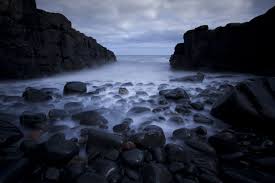 images 4 - Show up Along the Dark Ocean Coastline